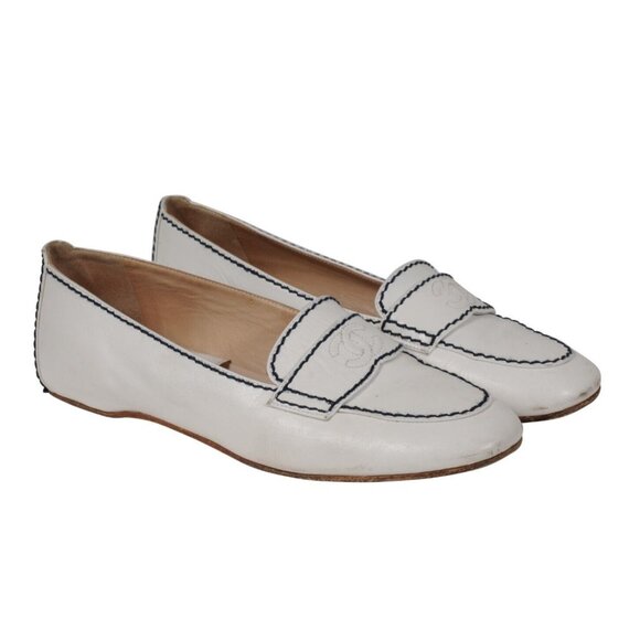 Chanel Womens CC Logo Flats US 7.5 EU 37.5 White Leather Blue Stitching - Picture 1 of 11